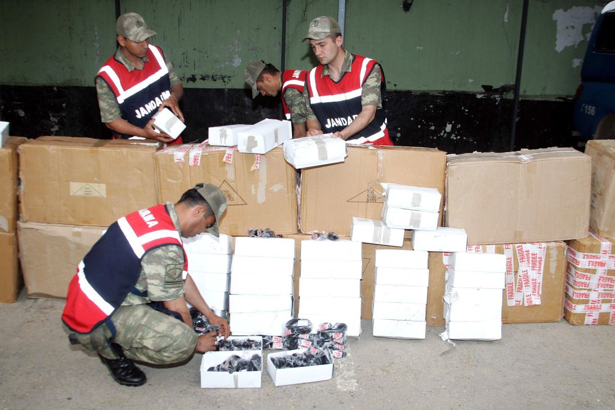 Jandarma'dan Gözlük Operasyonu