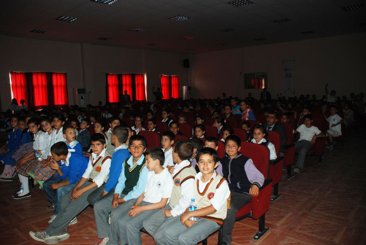 Kahta\'da İki Bin Öğrenciye Trafik Eğitimi Veriliyor