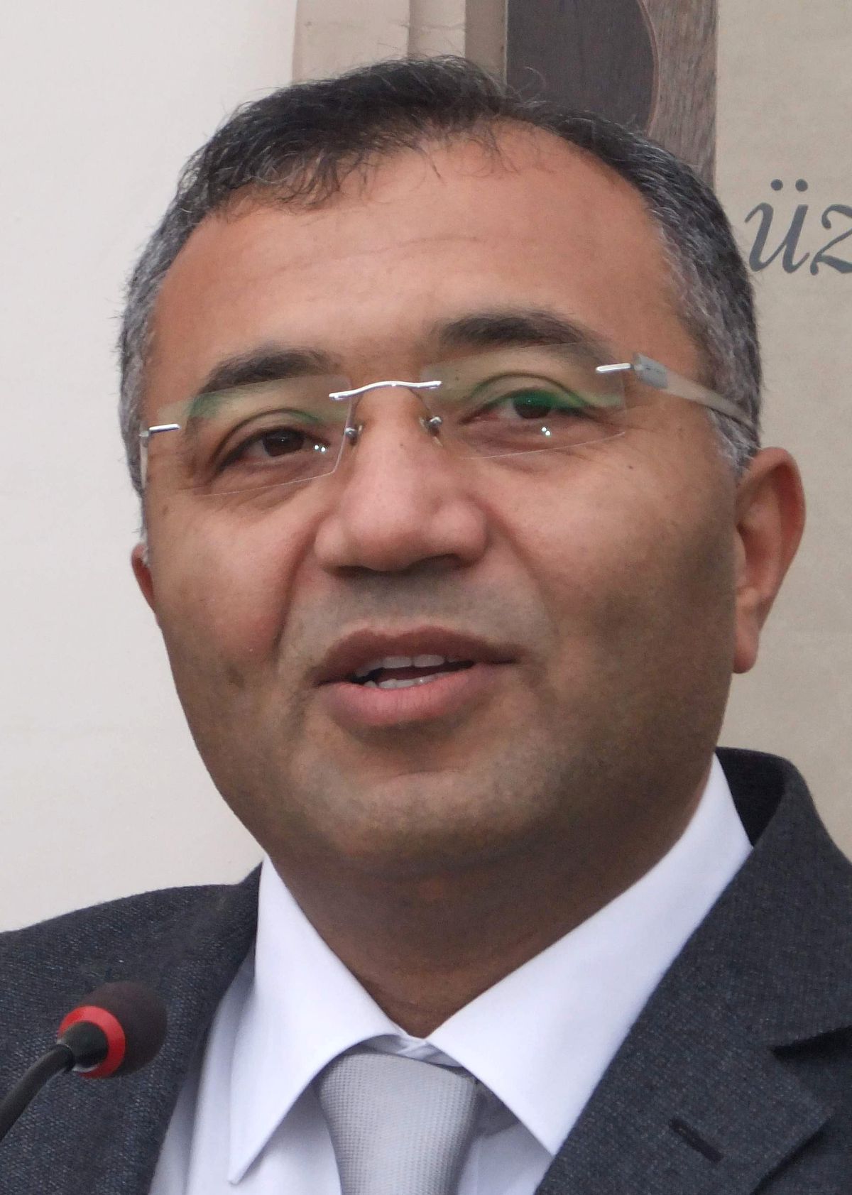 Kütahya Valisi Kenan Çiftçi Sakatlar Haftası Nedeniyle Mesaj Yayınladı