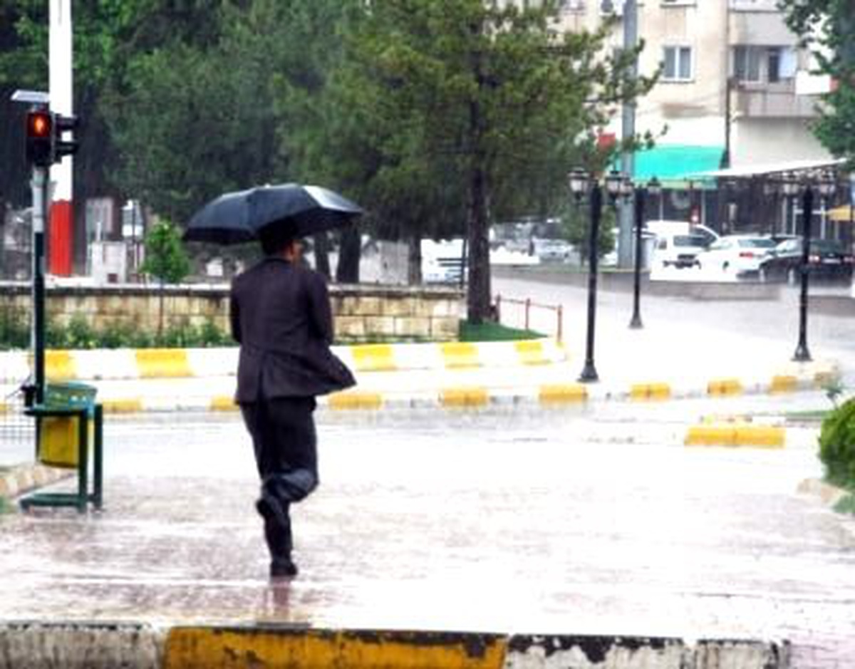 Meteorolojiden Kuvvetli Yağış Uyarısı