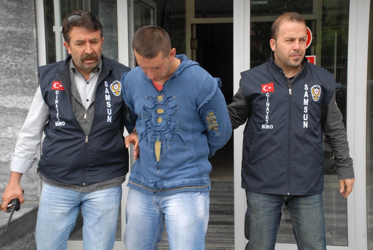 Samsun\'da Kadın Avukatın Bürosunu Yakan Genç Yakalandı