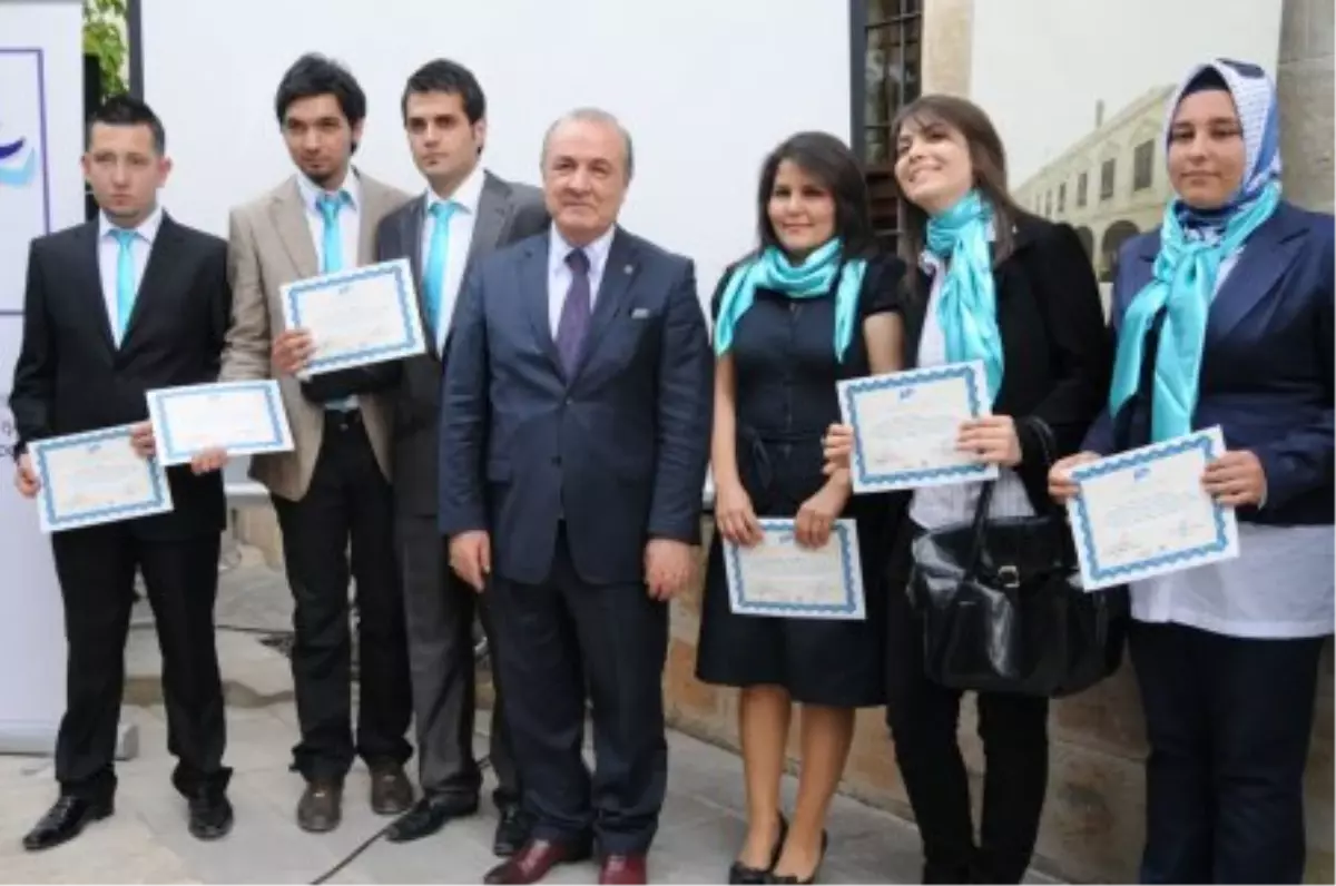 Turizmde Genç İşgücü Programı İlk Mezunlarını Verdi