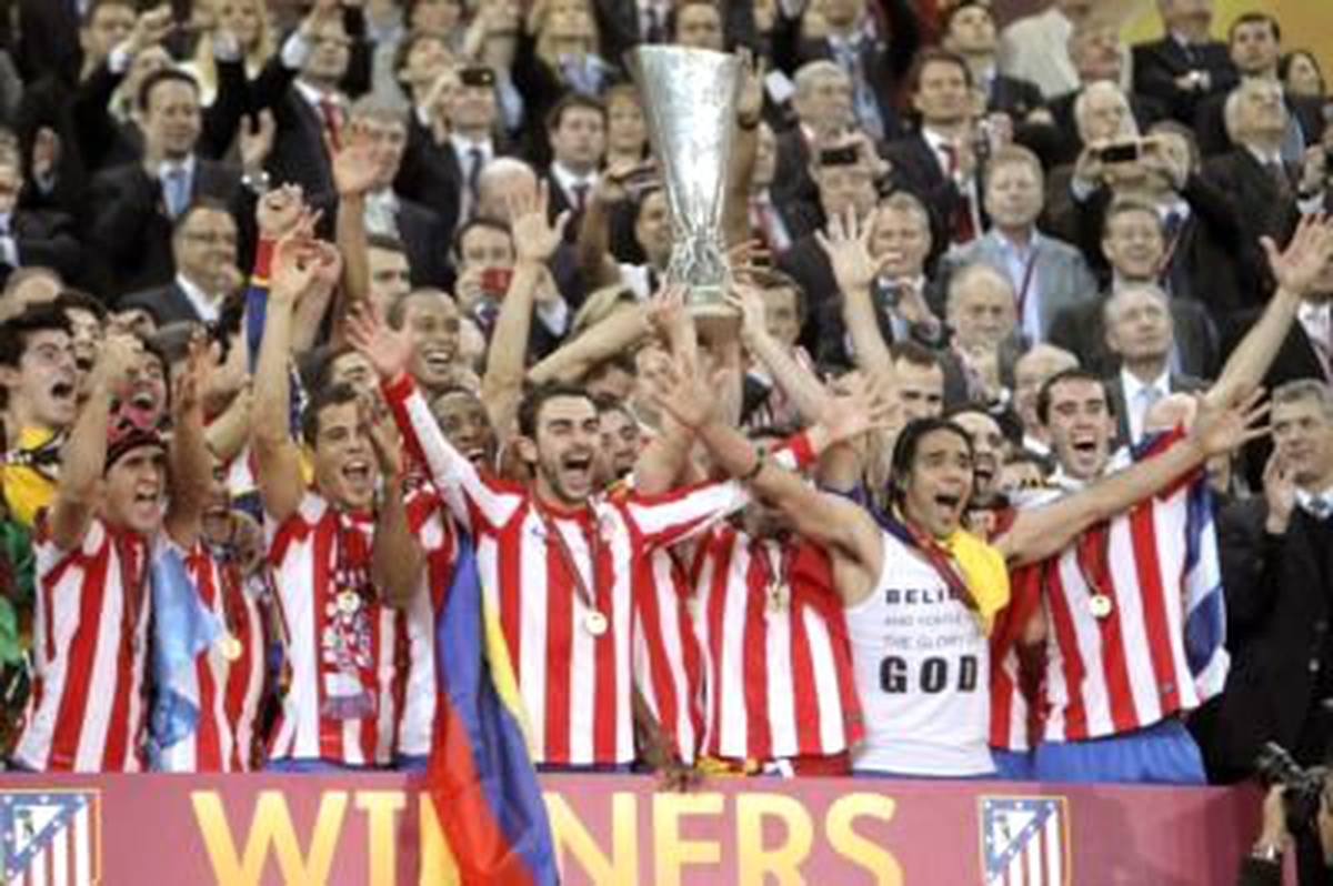 UEFA Avrupa Futbol Ligi Final Maçında Athletic Bilbao'yu Falcao ve Diego'nun Golleriyle 3-0 Yenen...