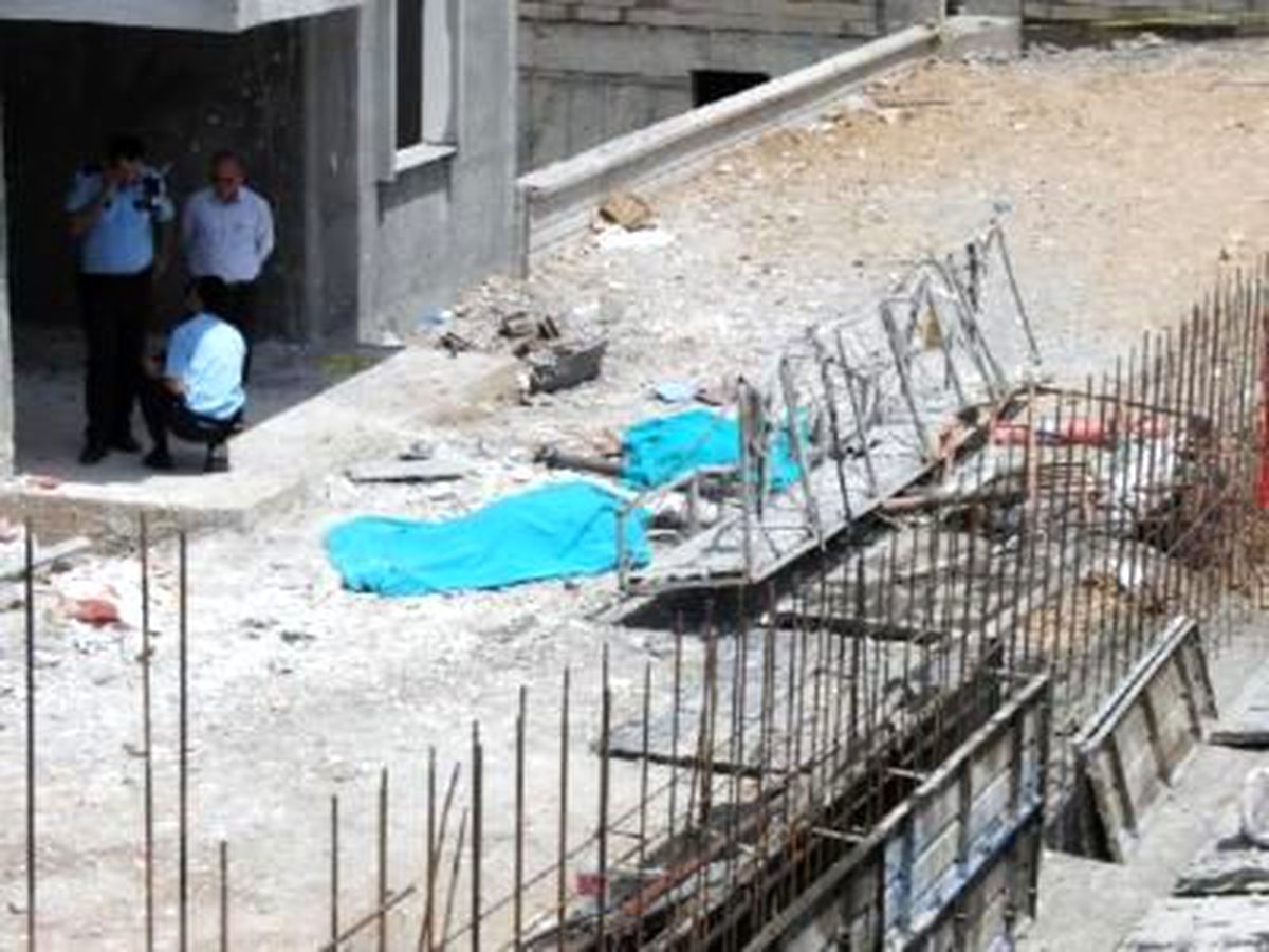 9\'uncu Kattan Düşen 2 Sıvacı Öldü