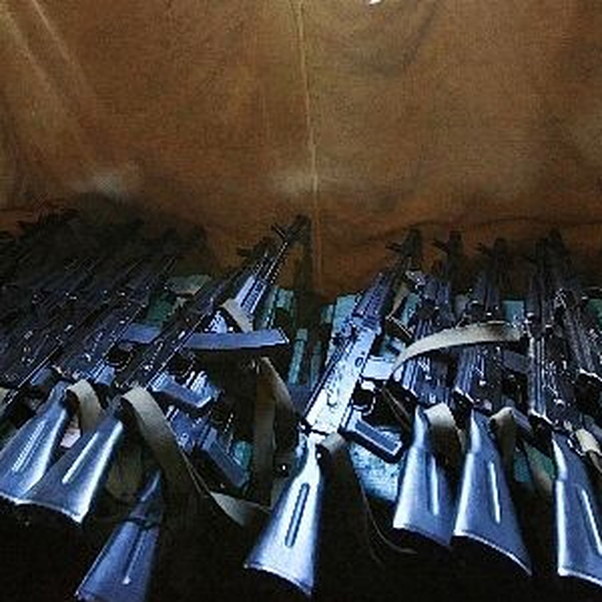 ABD Bahreyn'e Silah Sevkıyatına Yeniden Başladı