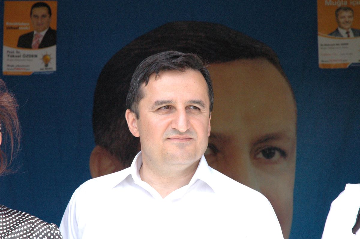 AK Parti'li Özden'in Engelliler Haftası Mesajı