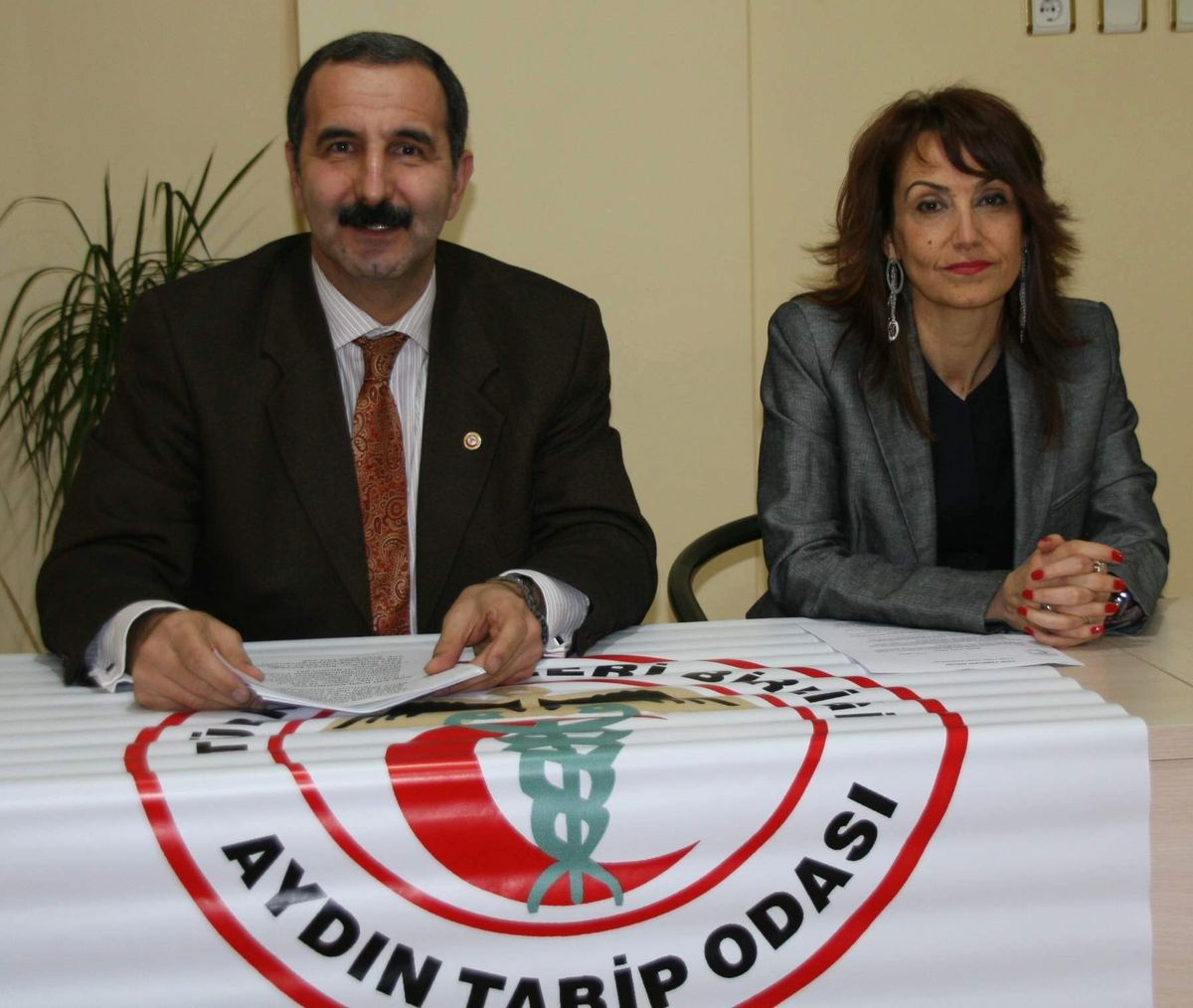 Aydınlı Tabipler Hemşireleri Unutmadı