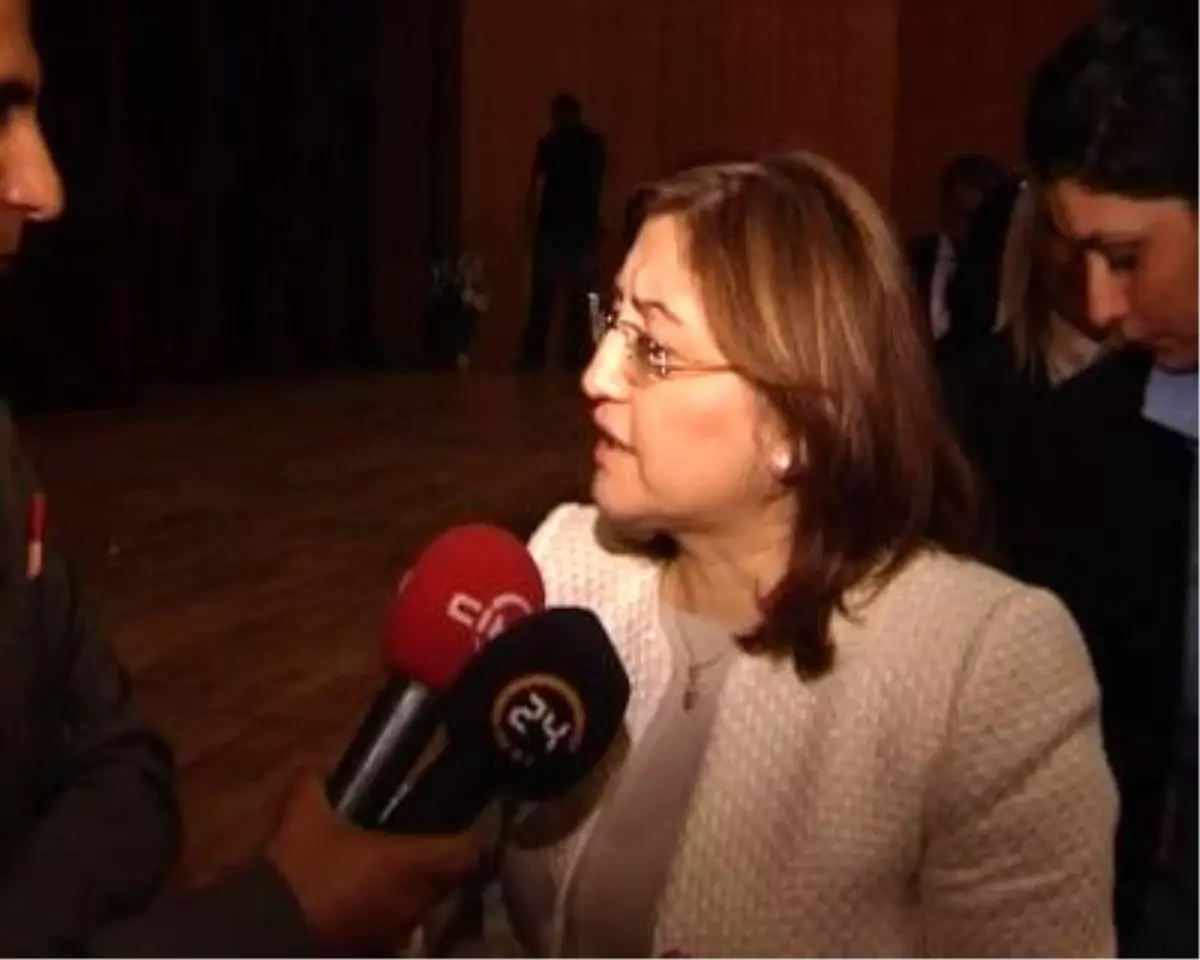 Bakan Şahin, 'Şiddeti Uygulayan Kişinin Nerede Çalıştığı, İsminin Ne Olduğu Önemli Değil.'