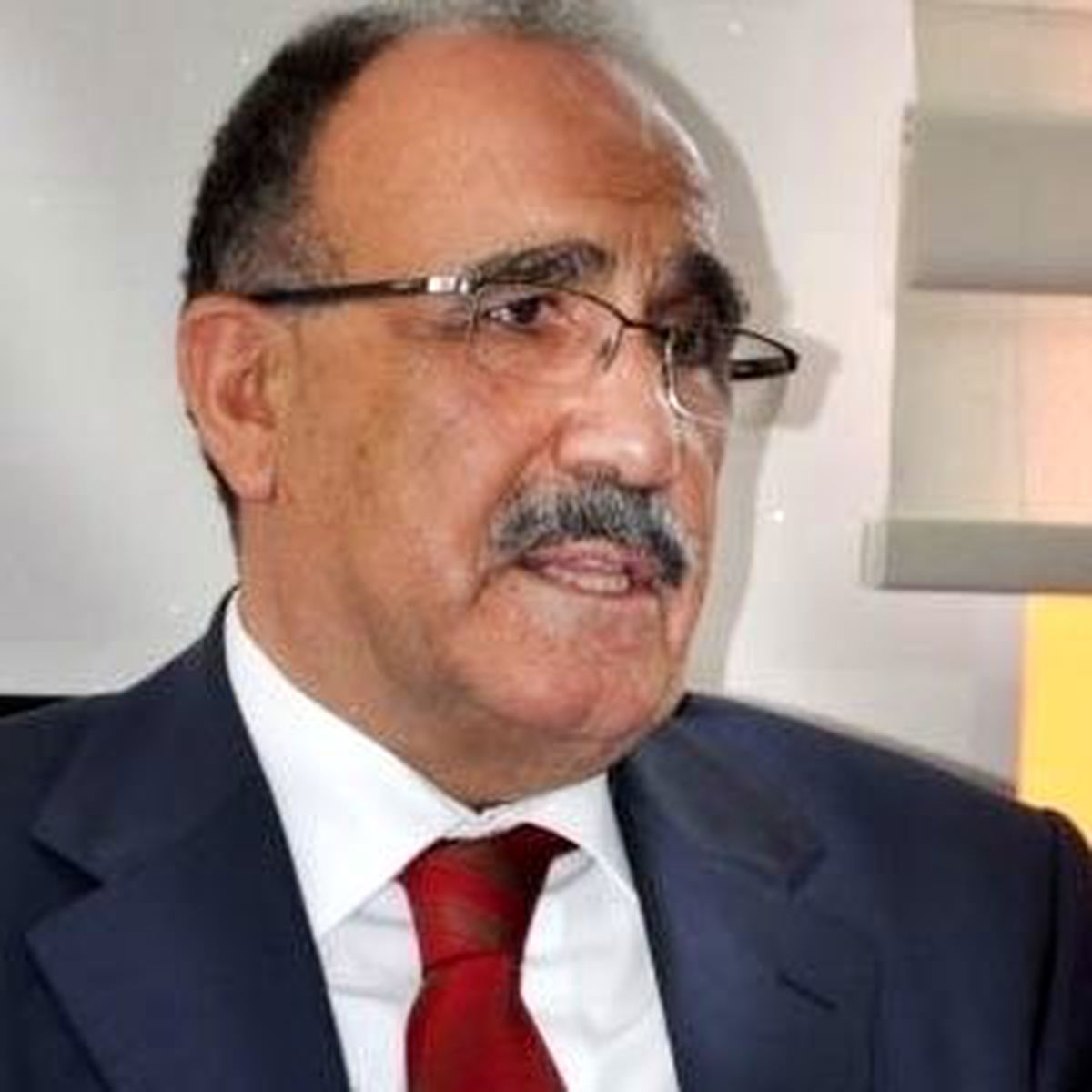 Başbakan Yardımcısı Beşir Atalay KKTC\'de