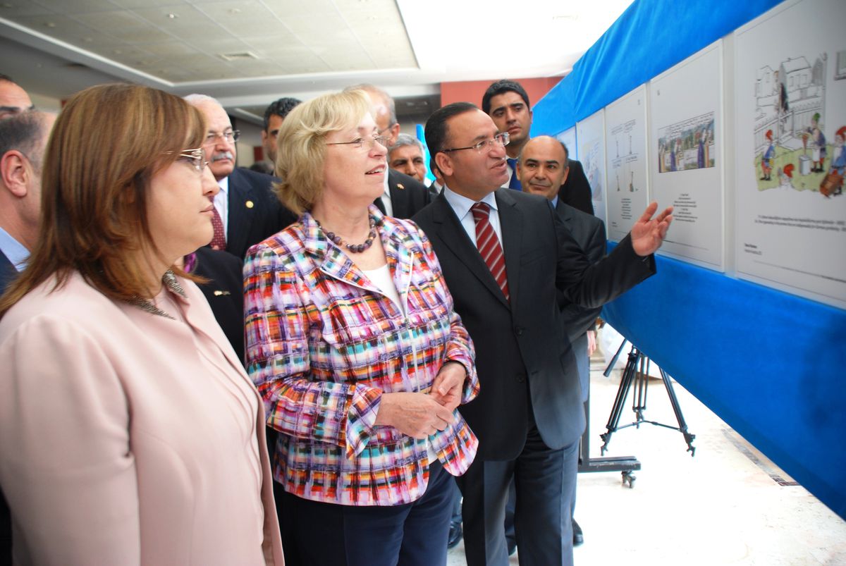 Başbakan Yardımcısı Bozdağ, Gündemi Değerlendirdi