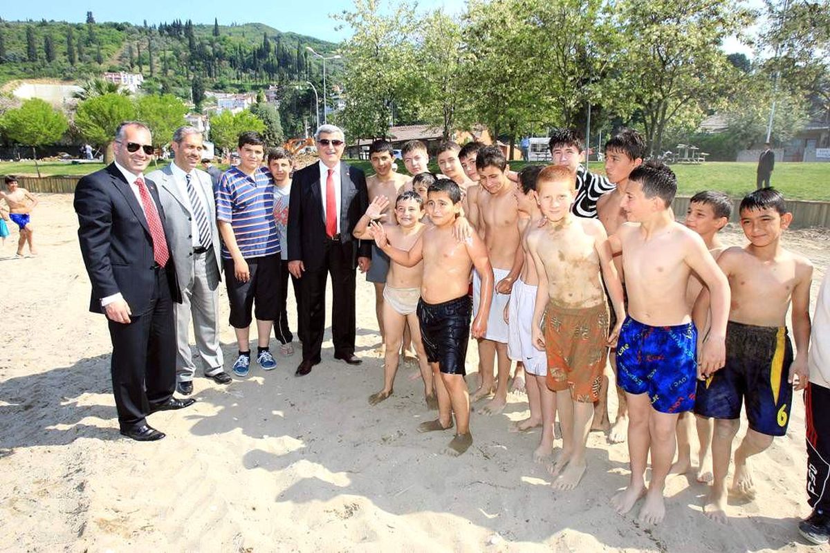Başkan Karaosmanoğlu, "Karamürsel\'e Mavi Bayrak Yakışır"