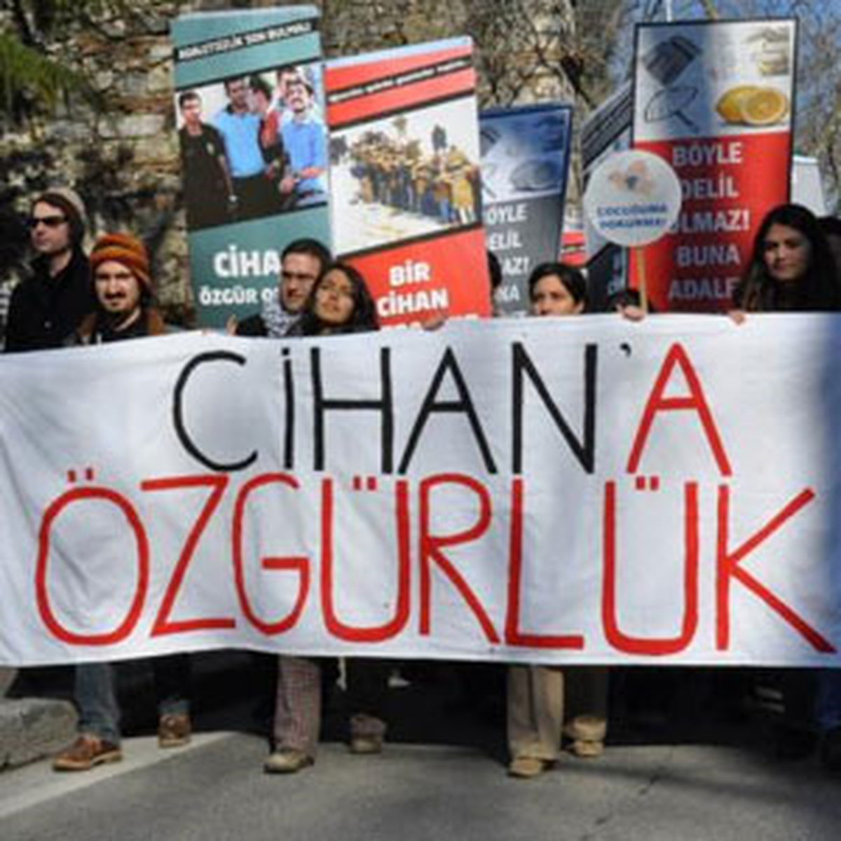 Başkentte Öğrencilerden Poşu Protestosu