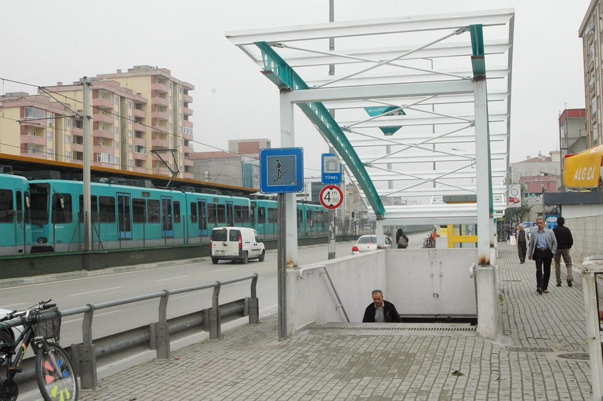 Bursaray İstasyonları Yenileniyor