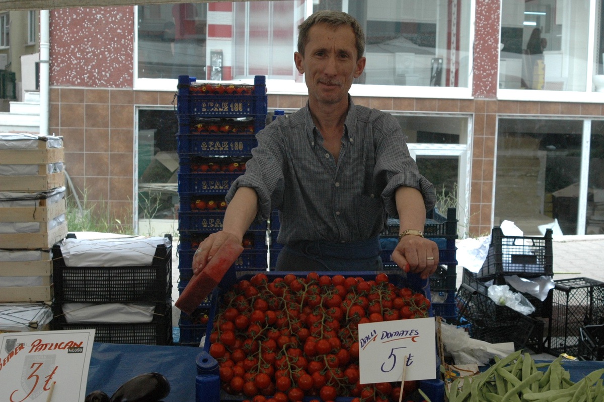 Domates Fiyatları Cep Yakıyor