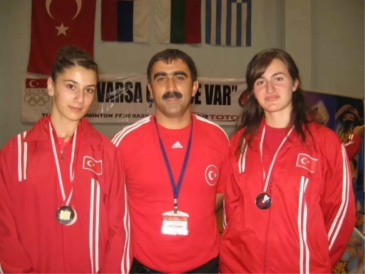 Erzincanlı Badmintoncular Tarih Yazdı