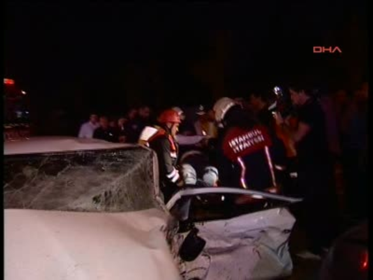 Etiler'de Kaza: 2 Yaralı