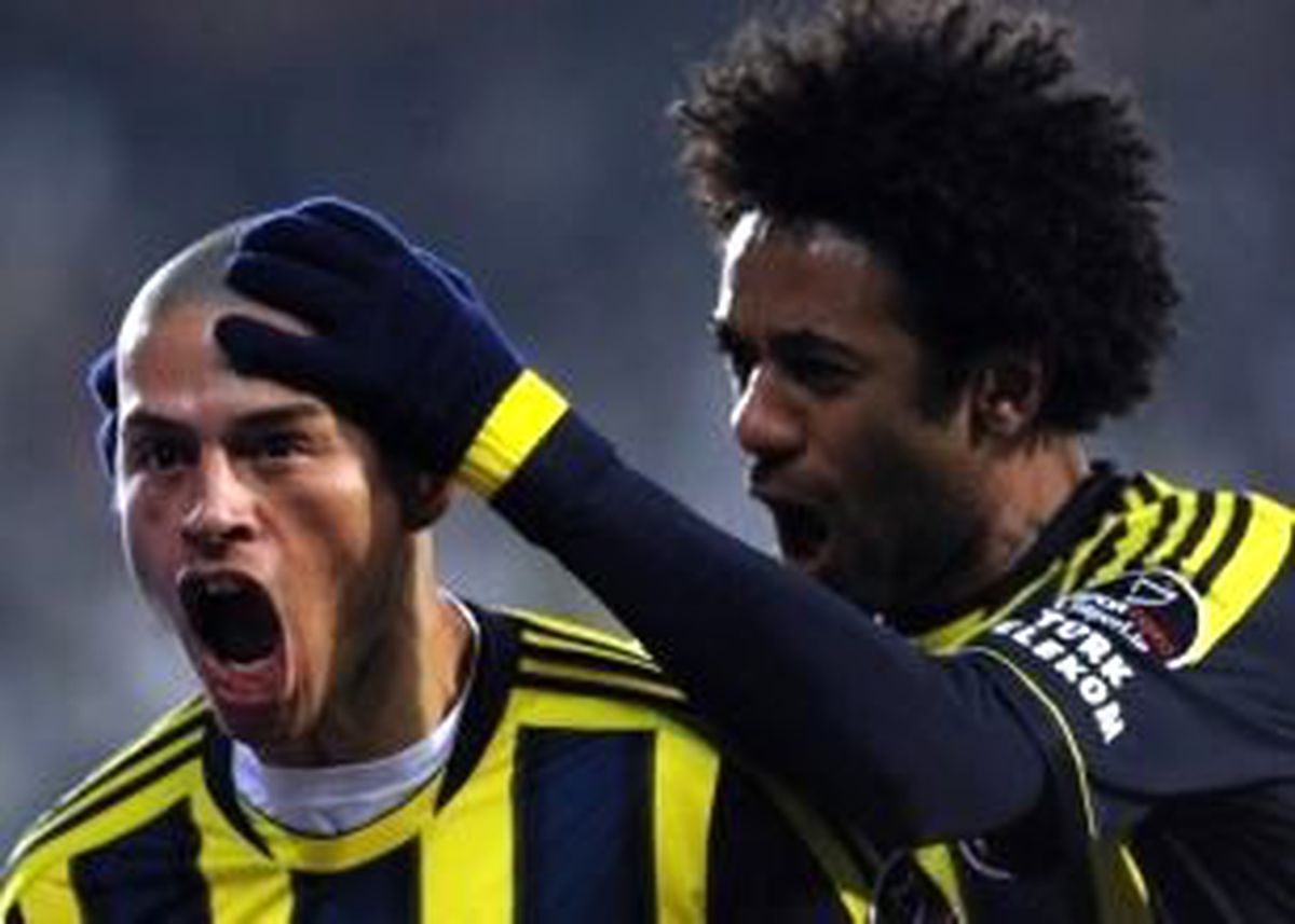 F.bahçe\'de İki Kupaya Muhteşem Prim!