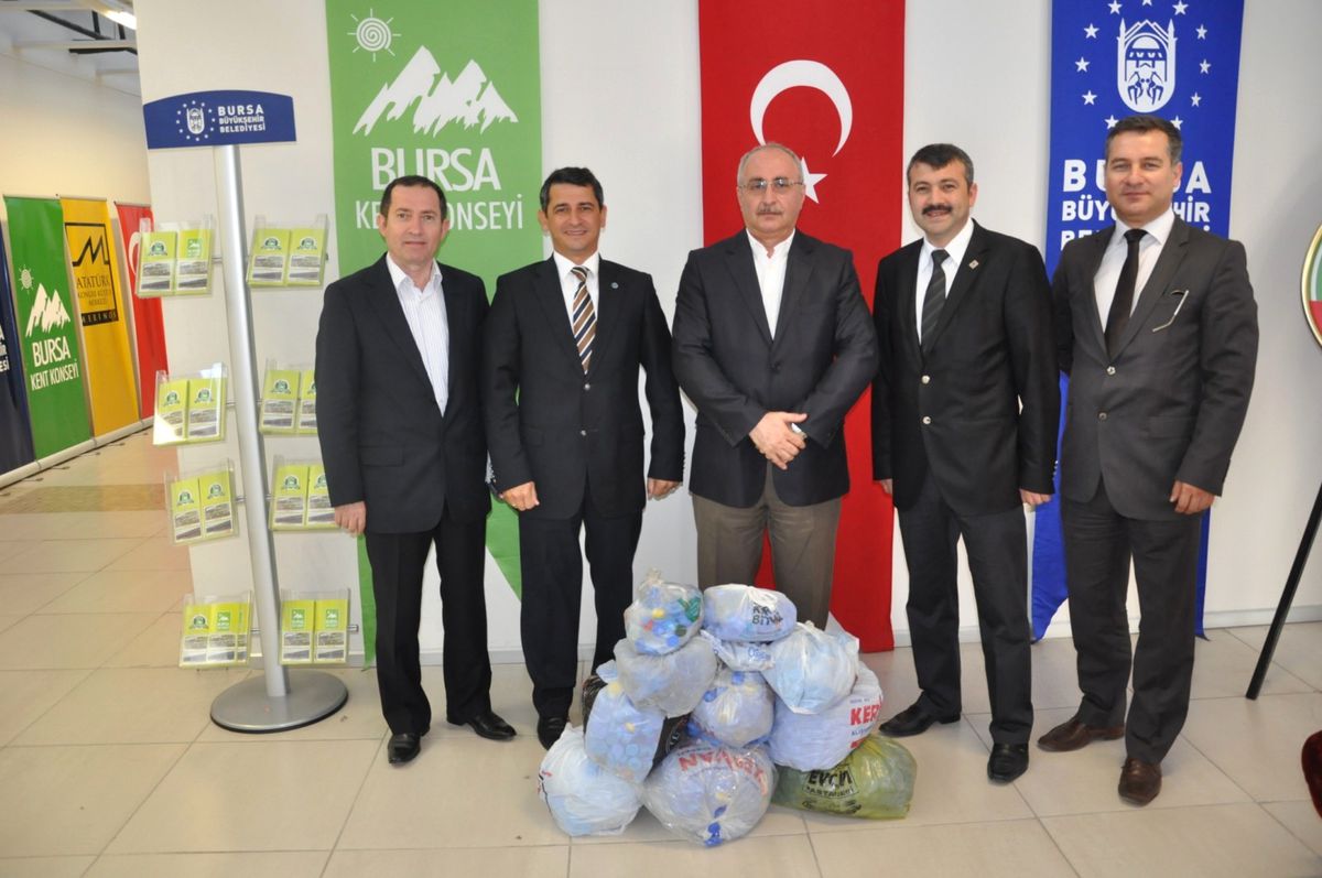 İşadamlarından "Altın" Destek