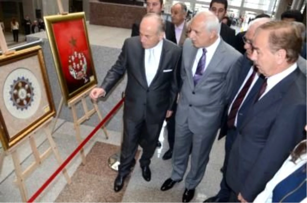 İstanbul Adalet Sarayı\'nda "İsmek Sergisi" Açıldı