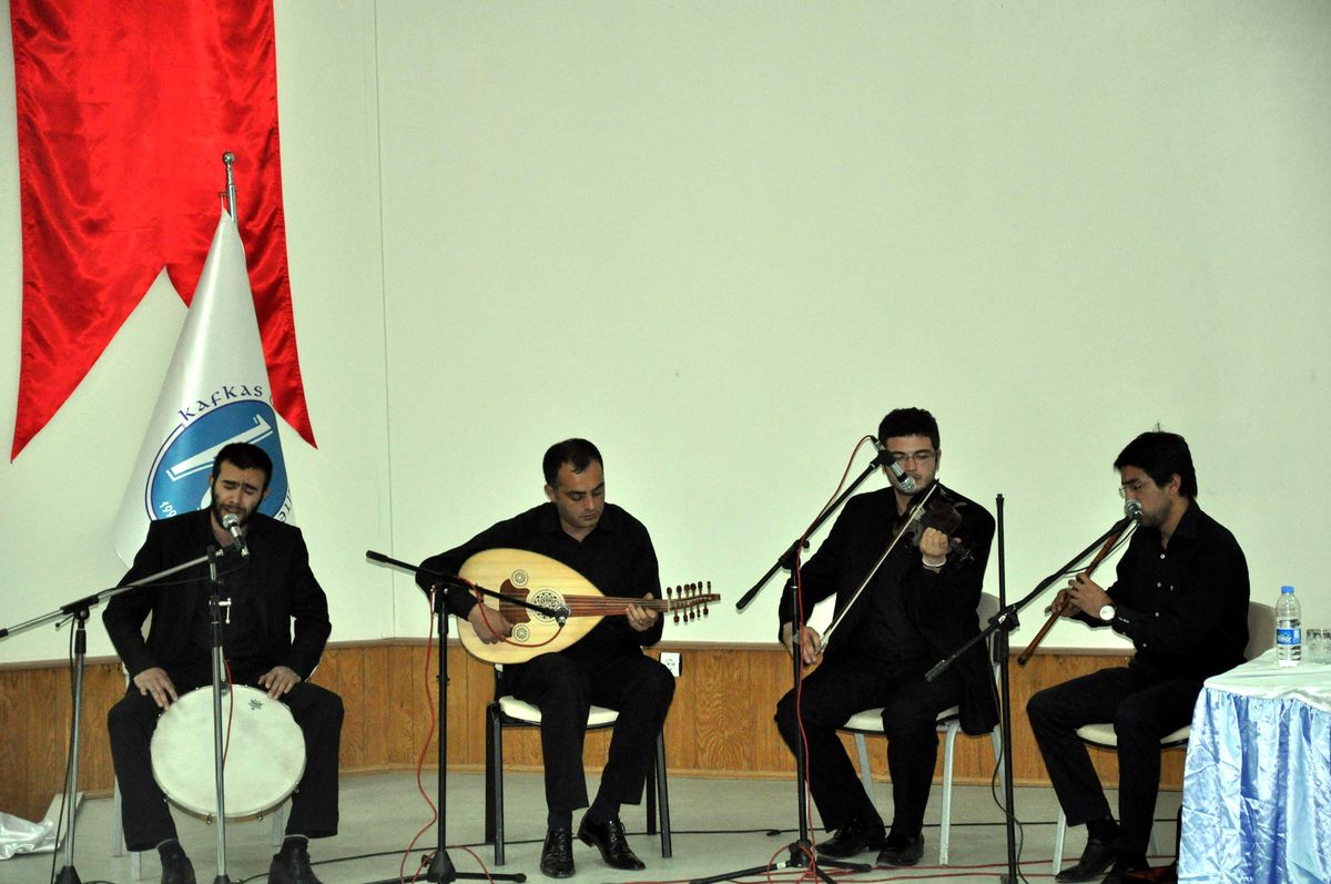 Kaü'de Bir Harakani Öyküsü, Cam ve Elmas' Adlı Söyleşi