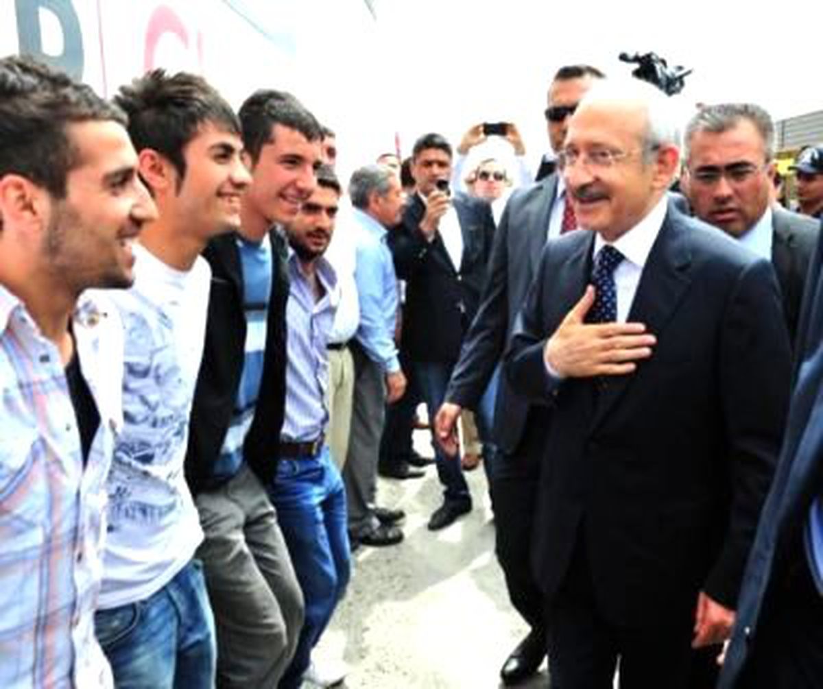 Kılıçdaroğlu, Avcılar Çıkarması Yaptı