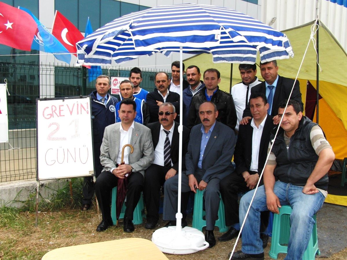 Komvek\'teki Greve Türk-İş\'ten Destek