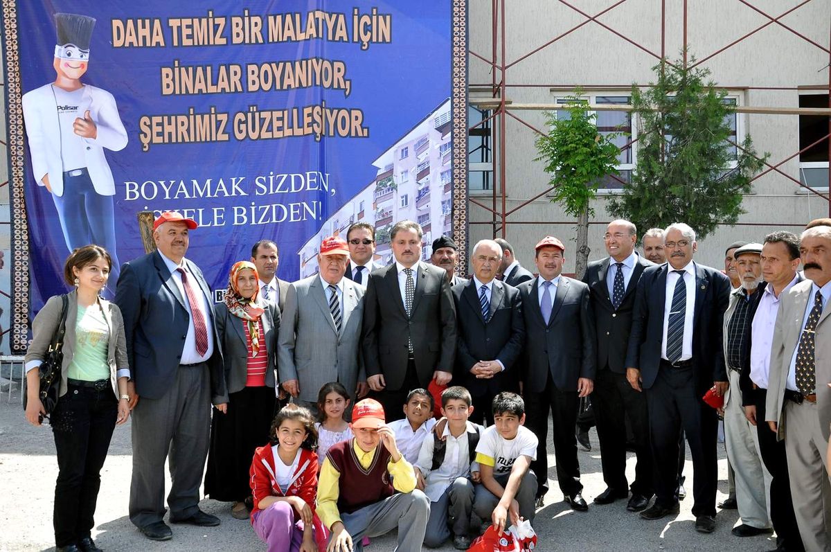 Malatya\'da Dış Cephe Boyama Kampanyası
