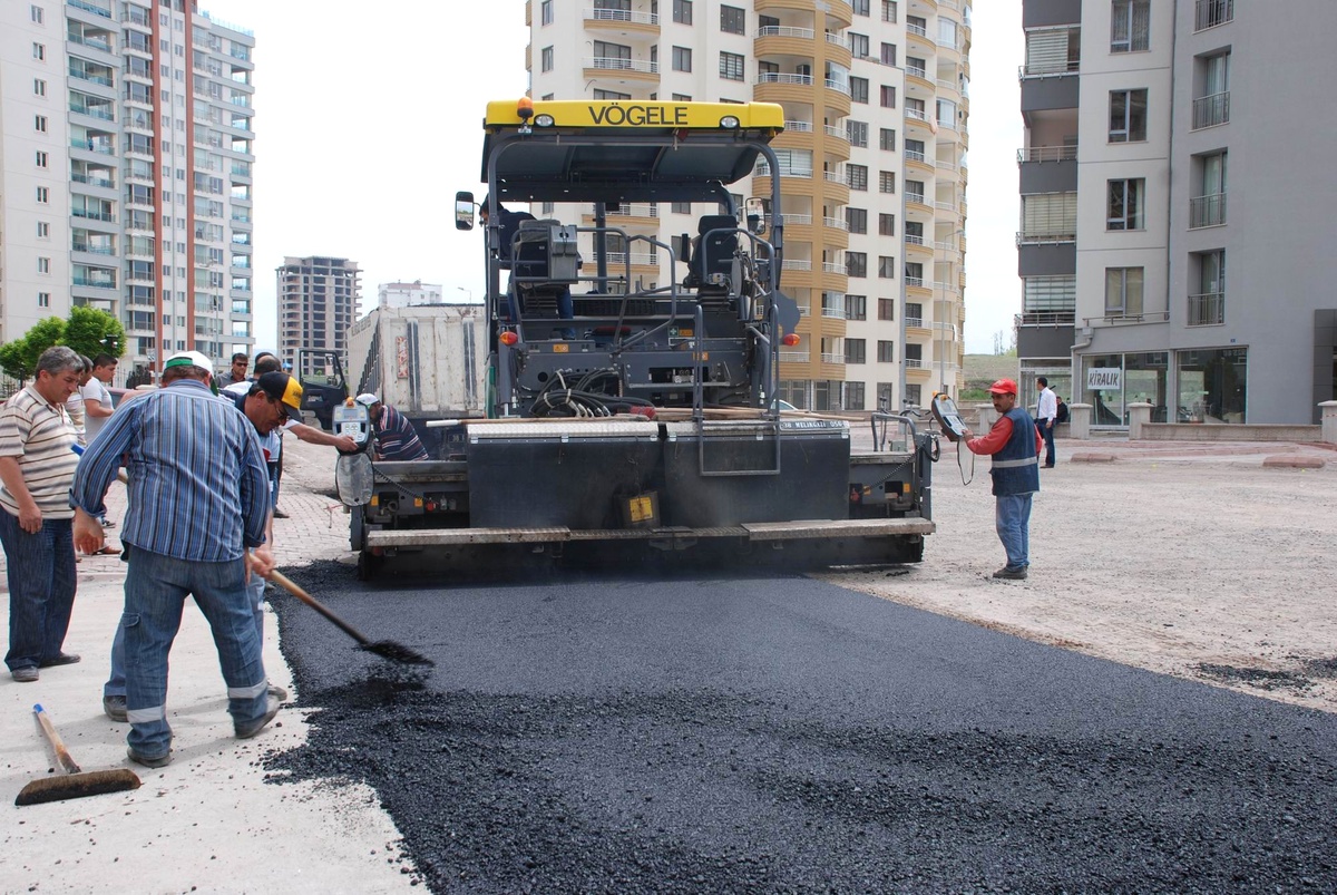 Melikgazi\'den Asfaltlama Çalışması