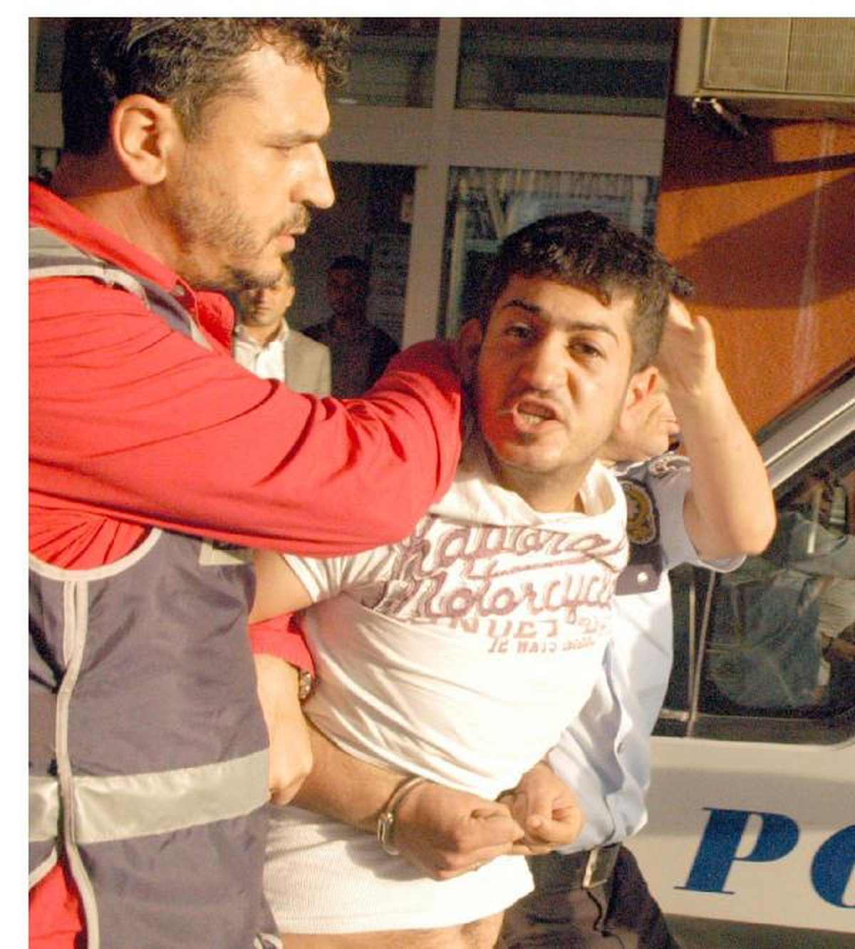 Mersin\'de \'Torpacı\' Operasyonunda 24 Gözaltı