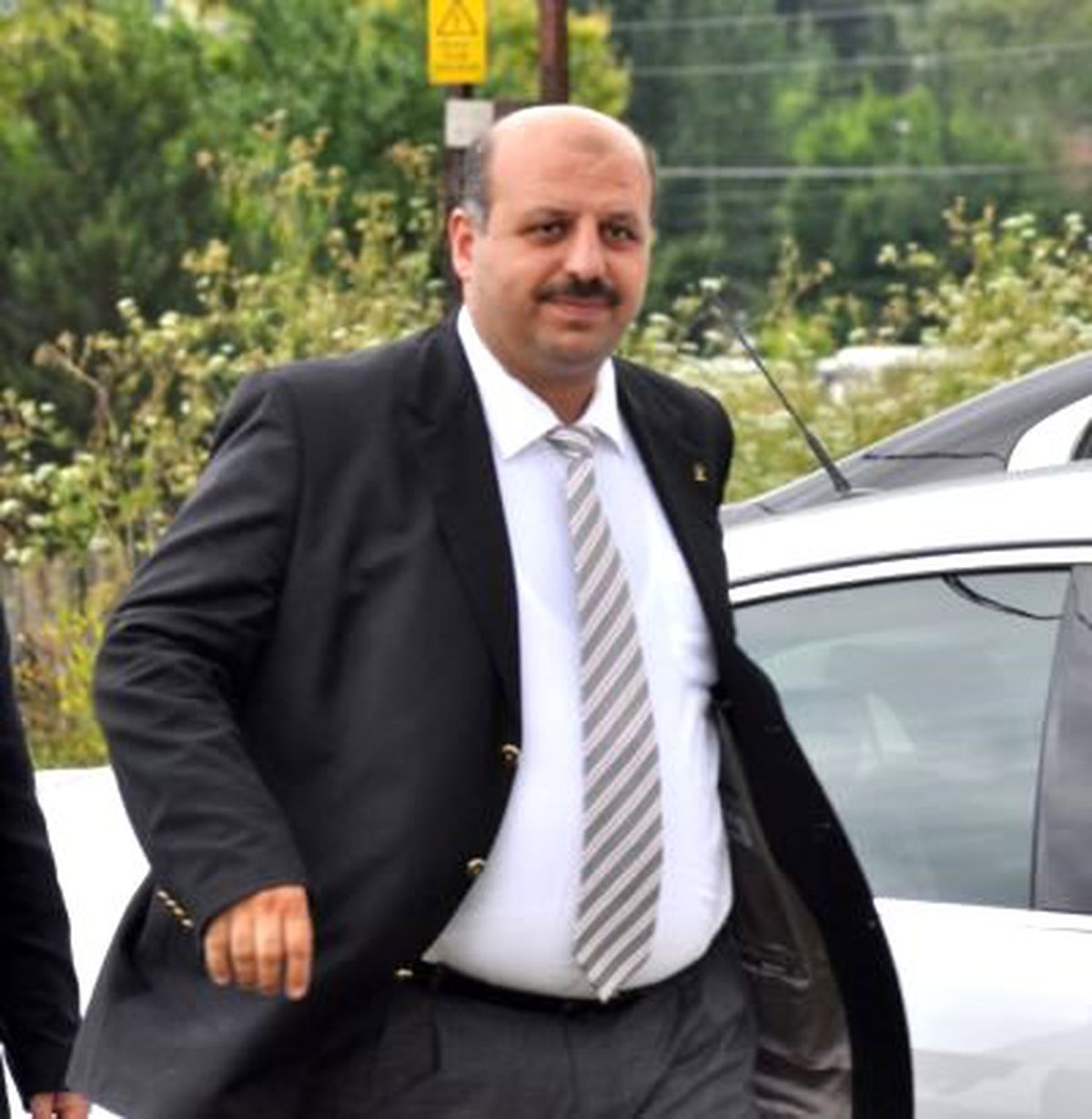 Milletvekilinden İşadamına Sert Tepki