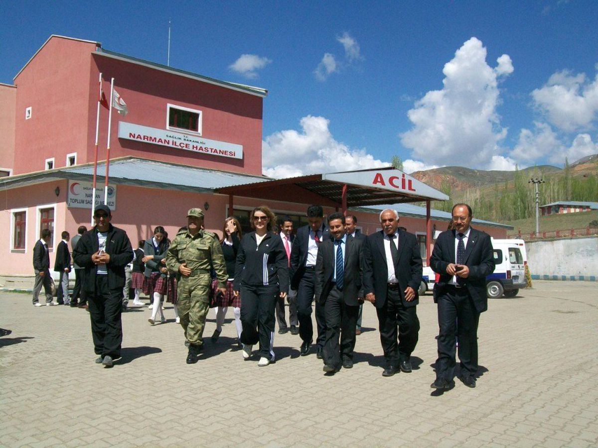 Narman\'da Sağlık İçin Hareket Et Yürüyüşü Düzenlendi