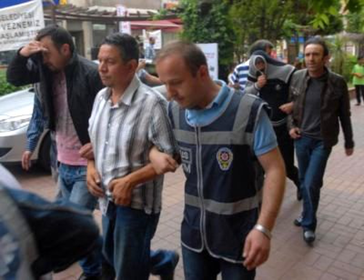 Subaylar Önce Tuzağa Düşmüş, Sonra Meslektaşlarını Düşürmüşler (2)