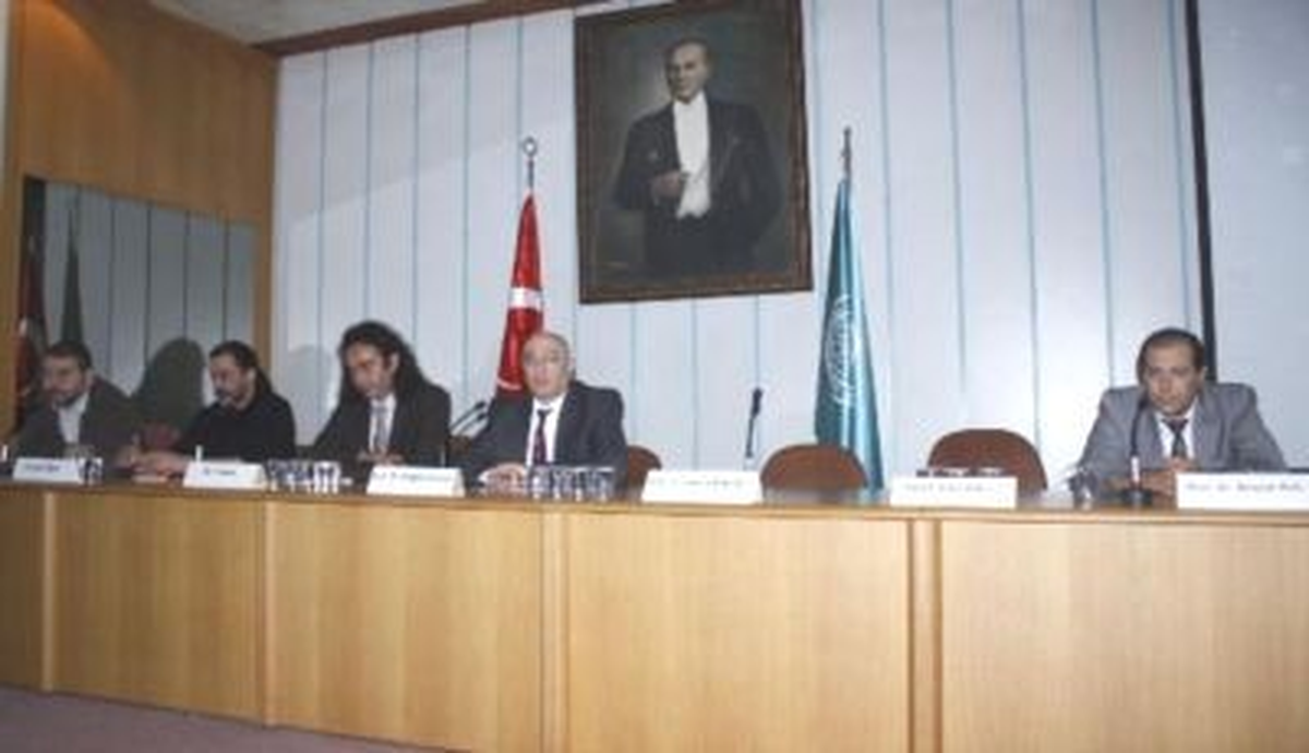 Uü\'de "Nefret Suçları Sempozyumu"