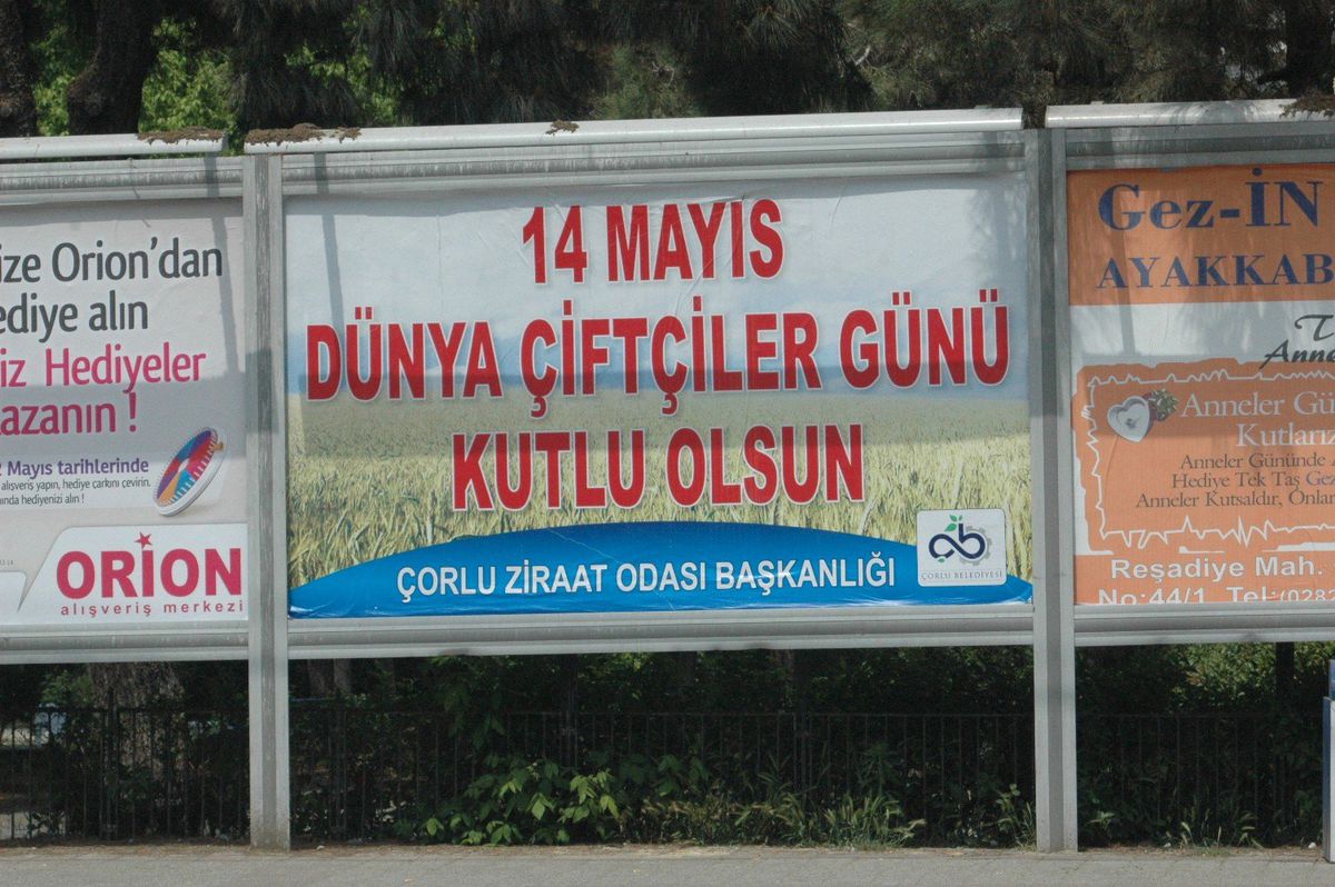 Ziraat Odasından Çiftçiler Gününe Billboardlı Davet
