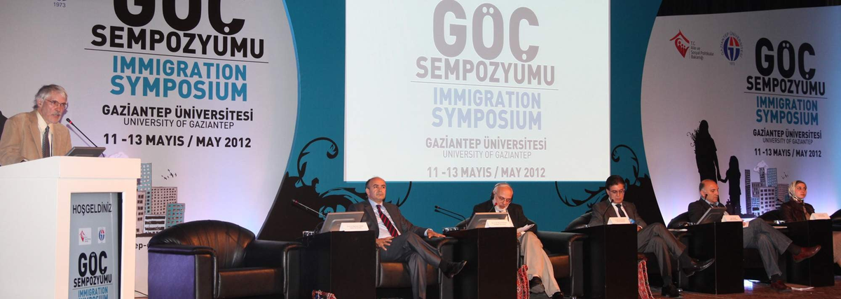 "Avrupa\'daki Türk Göçmenler" Paneli