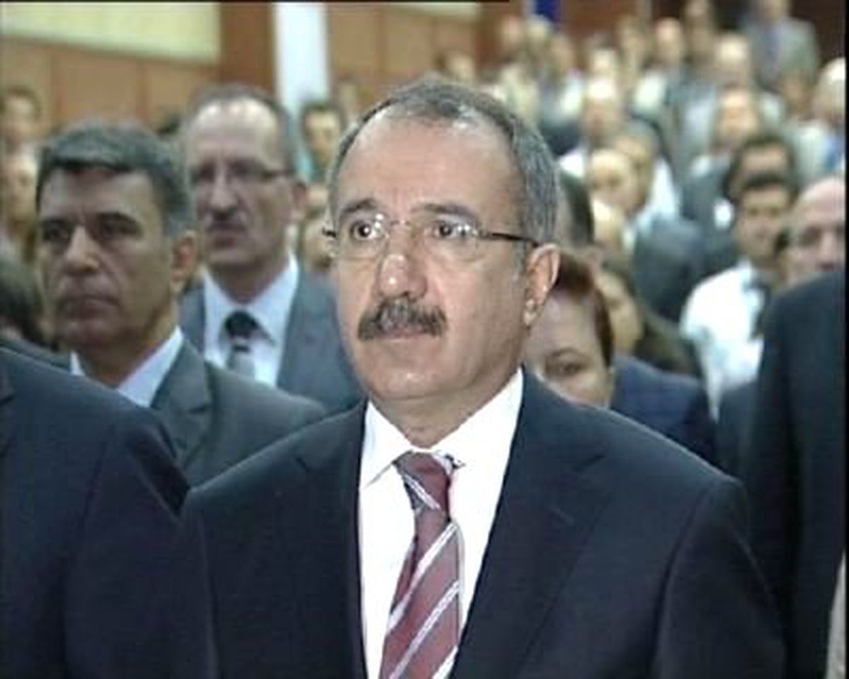 Bakan Dinçer\'den \'Süt\' Eleştirisi