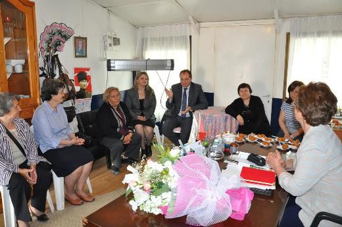Başkan Dalgıç\'tan Anneler Derneğine Ziyaret