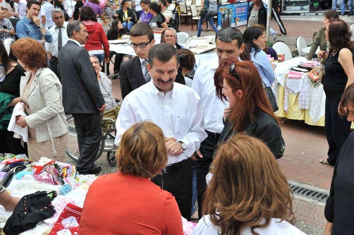 Engelliler Haftasında Forbes Sevgi Yolunda Kermes Kuruldu