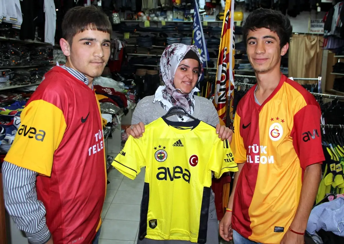 Fenerbahçe-Galatasaray Derbisine Doğru