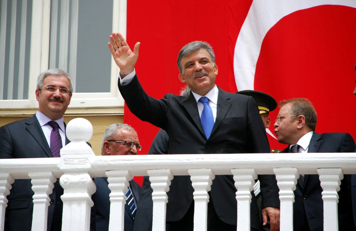 Gül: Gönlümdeki Kazanamadı