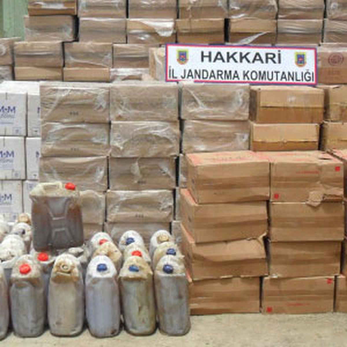 Hakkari\'de Kaçakçılık Operasyonu