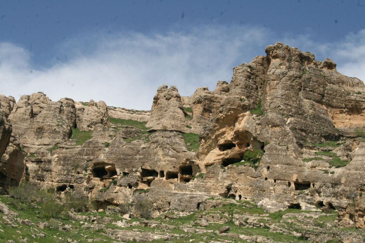Hasuni Mağaraları Turist Bekliyor