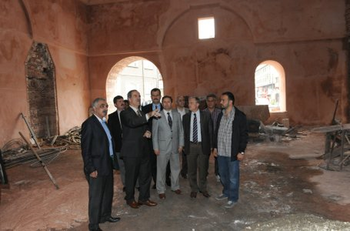 Kayıhan Hamamı Gün Yüzüne Çıktı