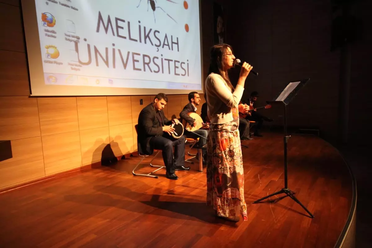 Melikşah Üniversitesi Emel Tarman\'ı Yılın Annesi İlan Etti