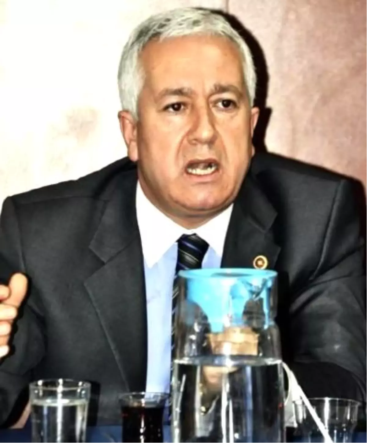 Mhp\'li Durmaz\'dan Başbakan\'a "Siyasi Riyakarlık" Eleştirisi