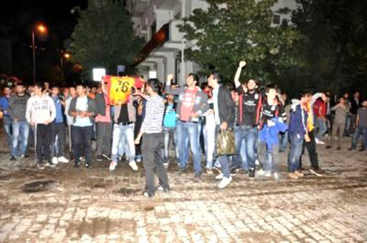 Şırnak ve Tunceli\'de Galatasaray Coşkusu