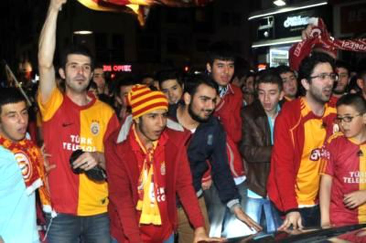Sivas'ta Şampiyonluk Kutlamalarında Gerginlik