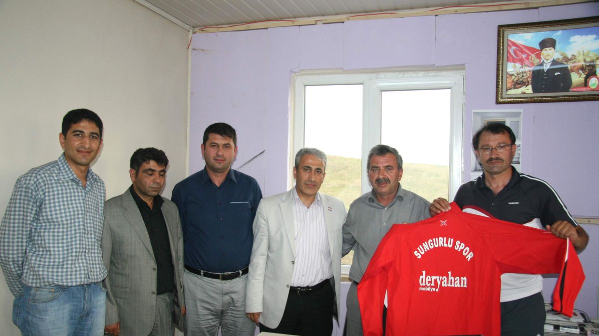 Sungurluspor\'a Malzeme Yardımı