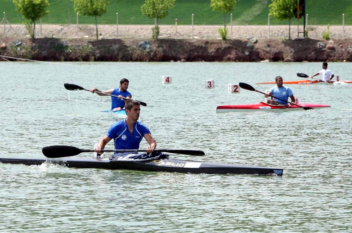 Üniversiteler Arası Kano Yarışları Yapıldı