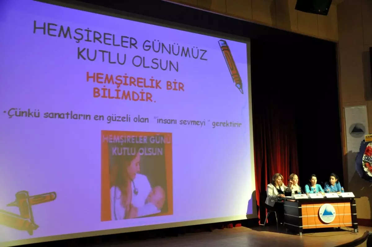 Adıyaman Üniversitesinde Hemşireler Haftası Programı Düzenlendi